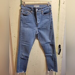 sz 29 Levi's Women's Wedgie Skinny Raw Hem High Rise Jeans - Light Blue